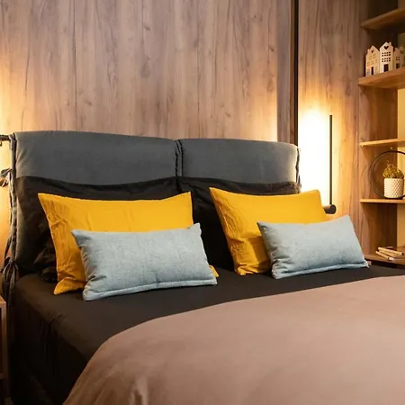F & B Collection - Minilux For 3 Appartement